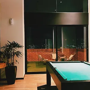 Inara En Centro De La Ciudad Aeropuerto Apartamento